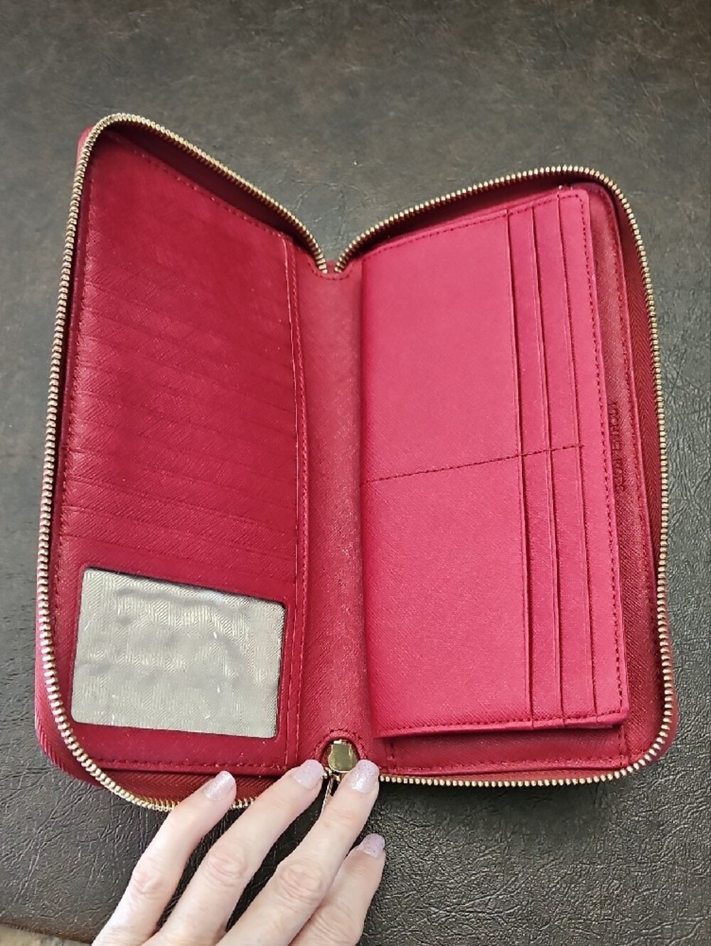 Michael Kors Mulberry Jet Set Zip-Around Leather Wallet - Picture 4 of 9